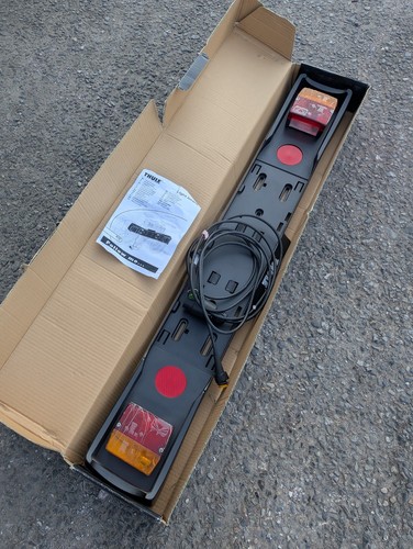 Thule 976 lightboard - 7, pin