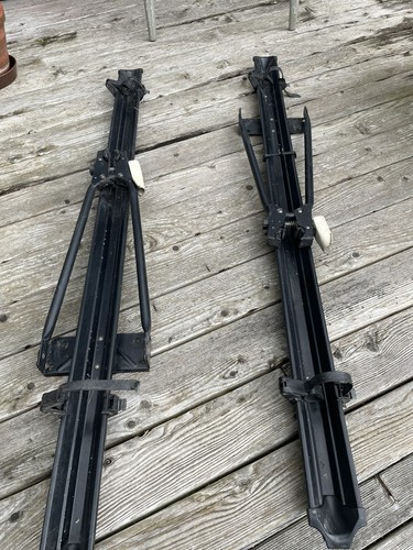 Pair thule 549 - pair,