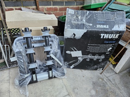 Thule raceway 992 bikerack - thule,